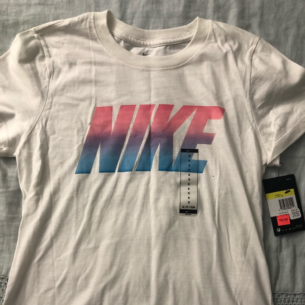 Nike white tee